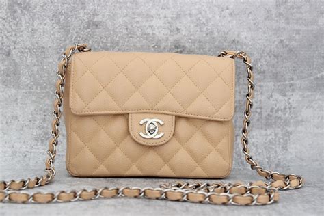 caviar mini chanel beige